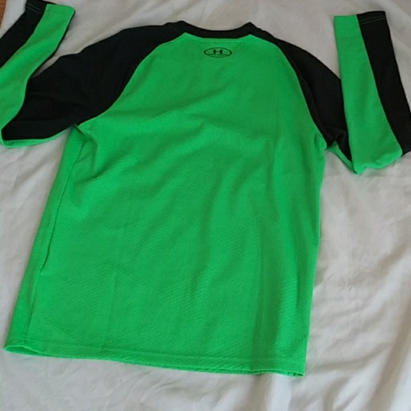 Under Armour - Picture 2 of 3